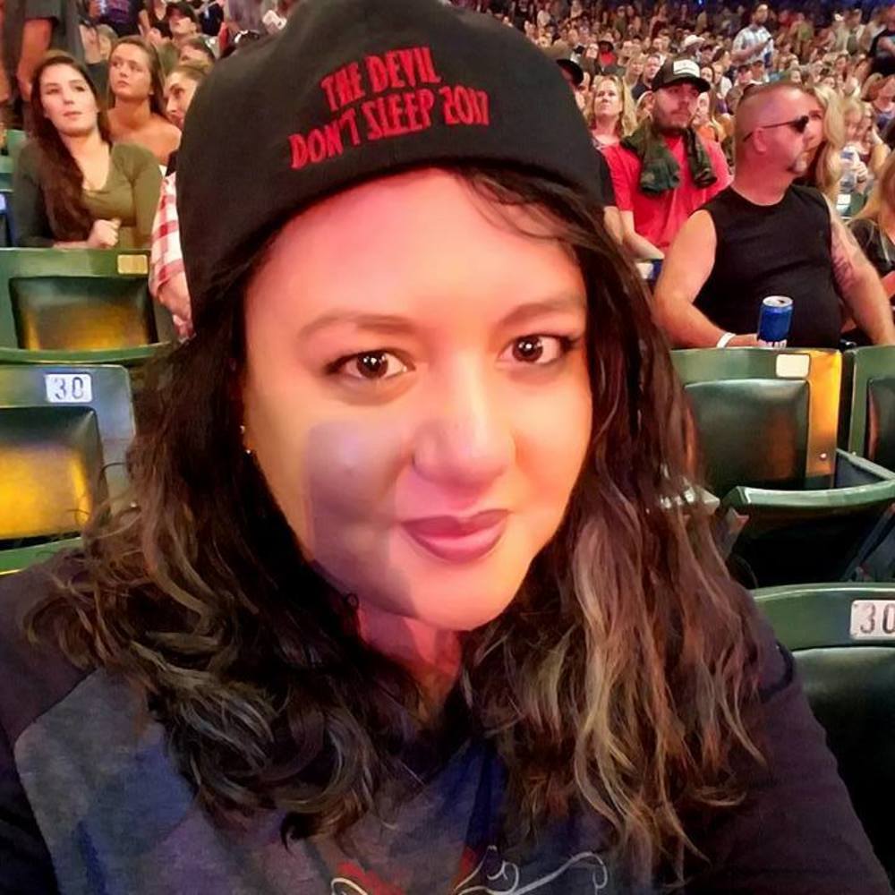 Meet your Posher, Danielle